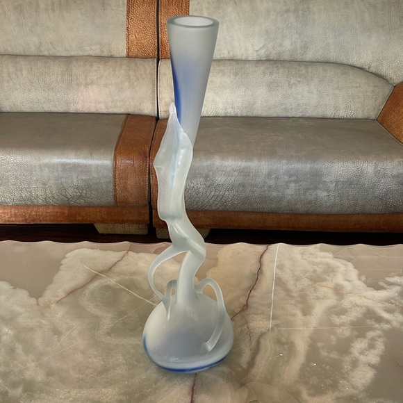 Handmade Other - Handmade Twisted Blown Glass Vase M1m White Blue